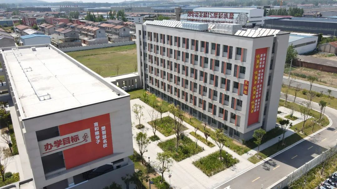 【2464号】周开军:技术、艺术与深度学习∽一个关于人像绘画的案例分析 【2464号】周开军:技术、艺术与深度学习∽一个关于人像绘画的案例分析