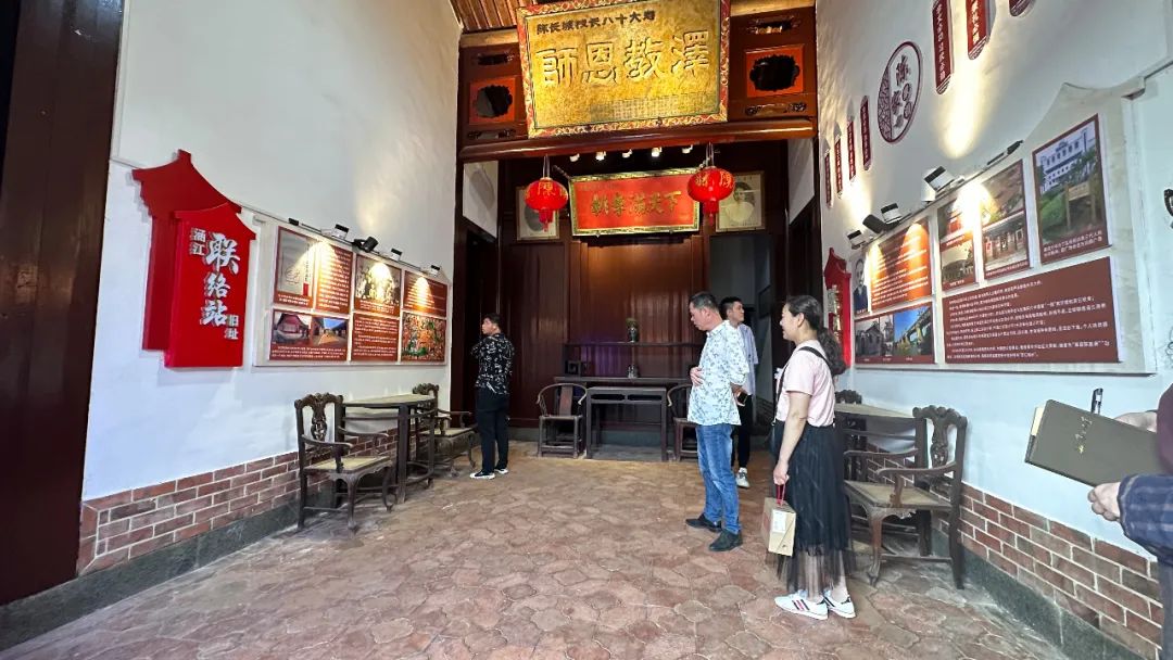 AI助力!沉浸式体验!这个打卡点故事多 AI助力!沉浸式体验!这个打卡点故事多